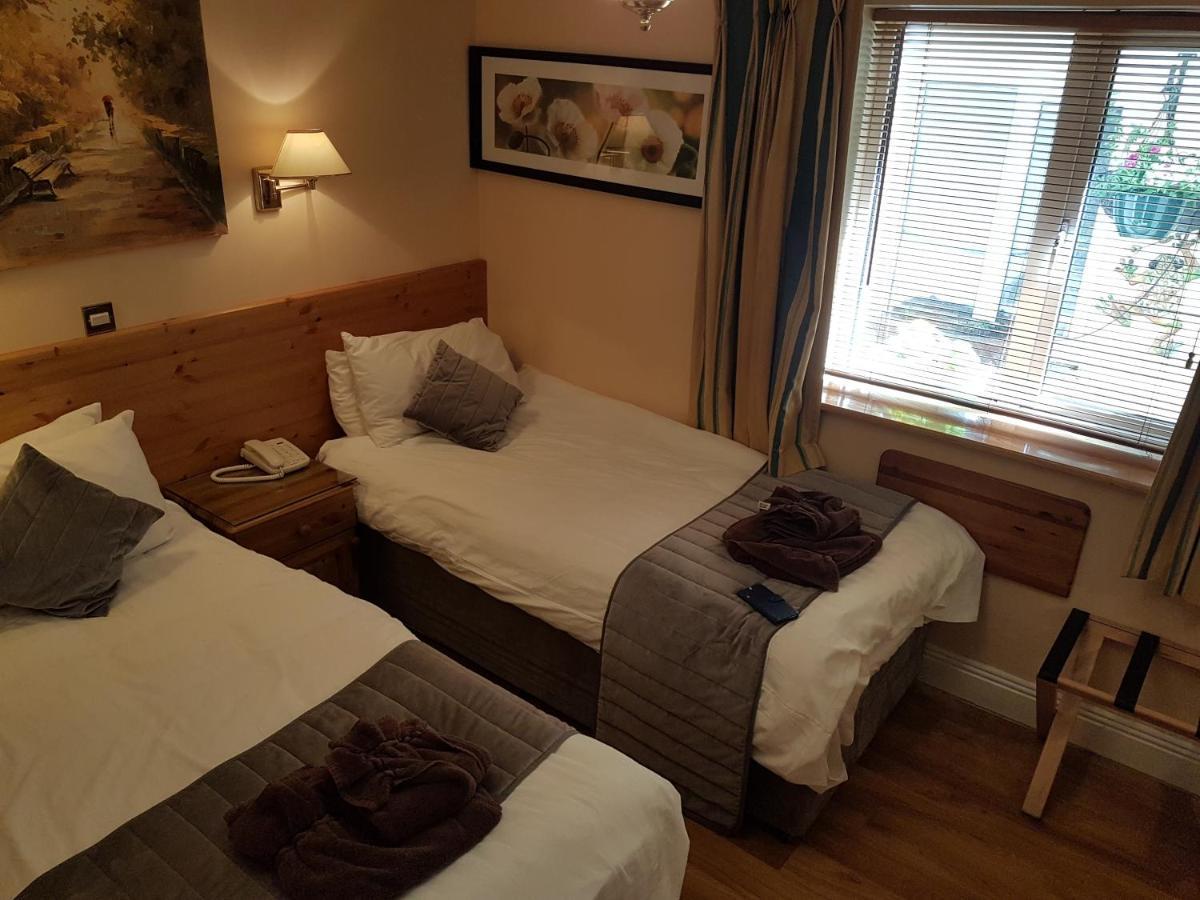 Boffin 3* Westport